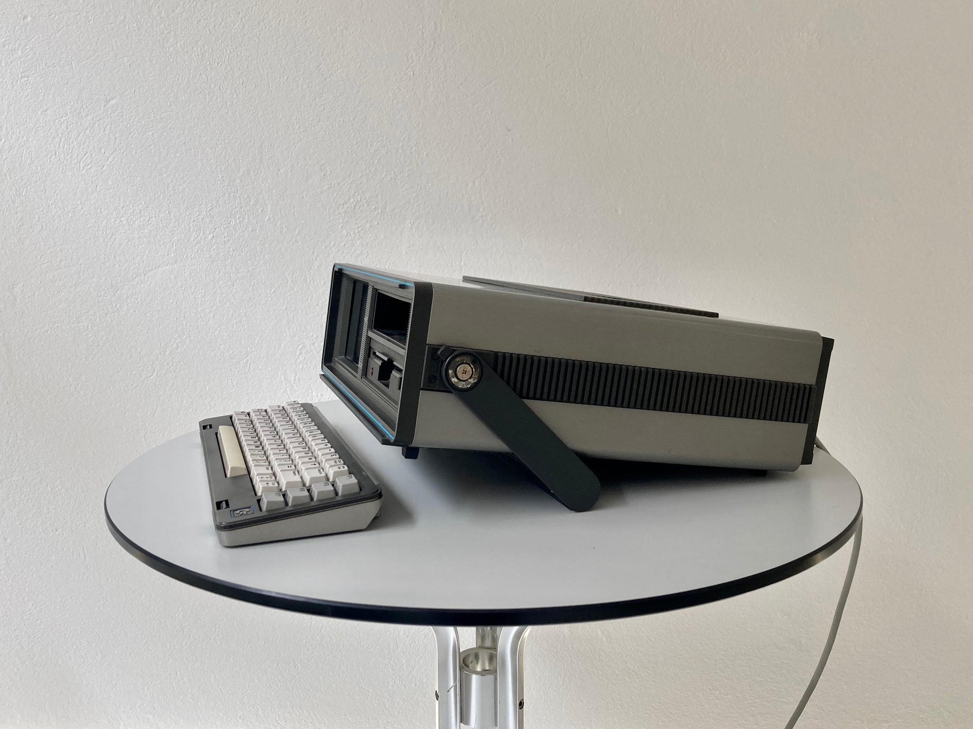 Commodore SX-64