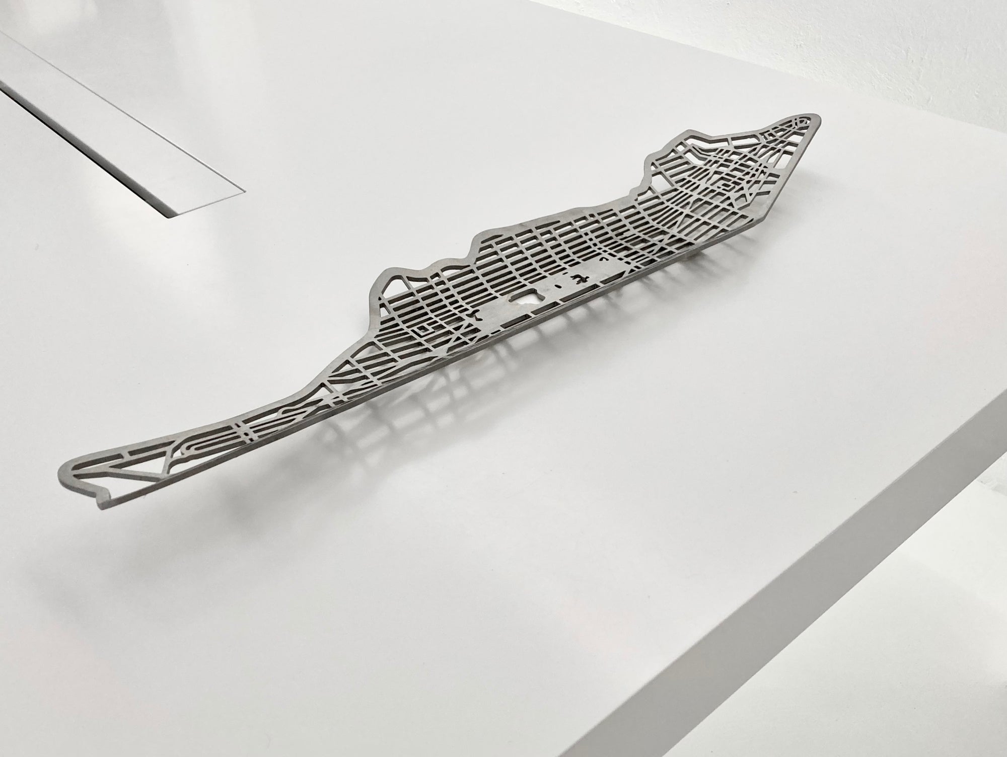 Metrobowl New York - Design Frederik Roije