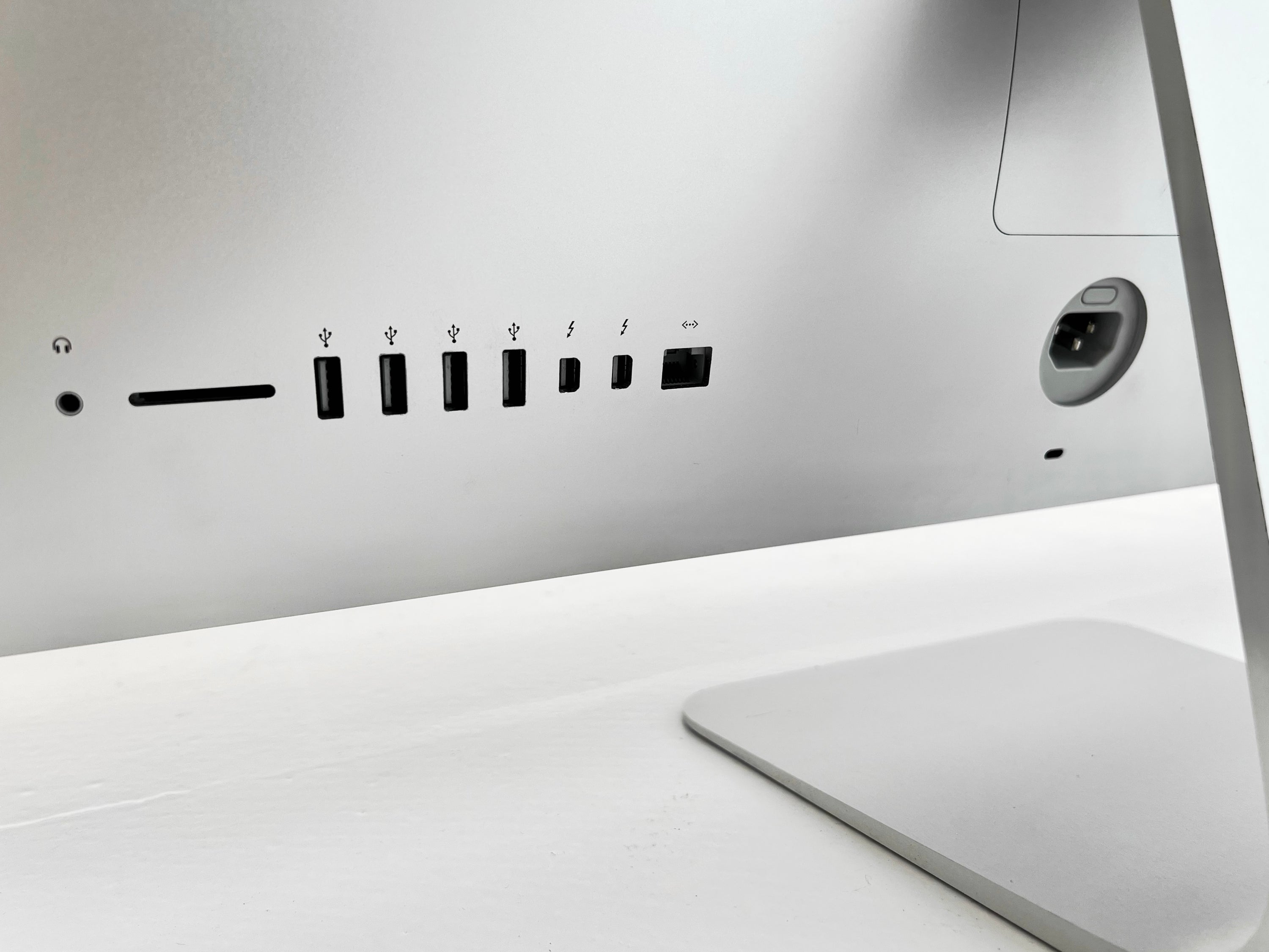 Apple iMac 27" – (Late 2012)